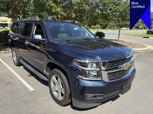 Used 2020 Chevrolet Suburban LT w/ Luxury Package AWD/4WD image 3