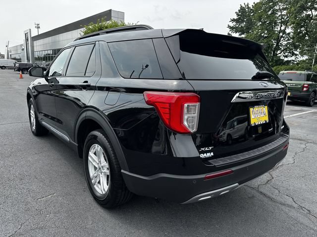 Certified 2023 Ford Explorer XLT w/ Equipment Group 202A AWD/4WD image 7