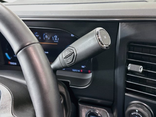 Certified 2025 Ford F350 Platinum AWD/4WD image 17