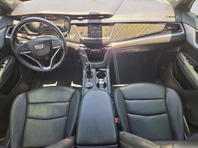 Used 2021 Cadillac XT6 Premium Luxury FWD image 16