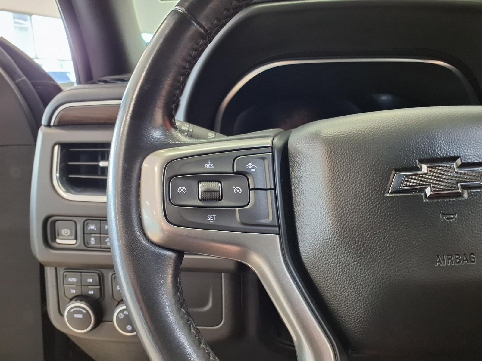Used 2023 Chevrolet Tahoe Z71 AWD/4WD image 21