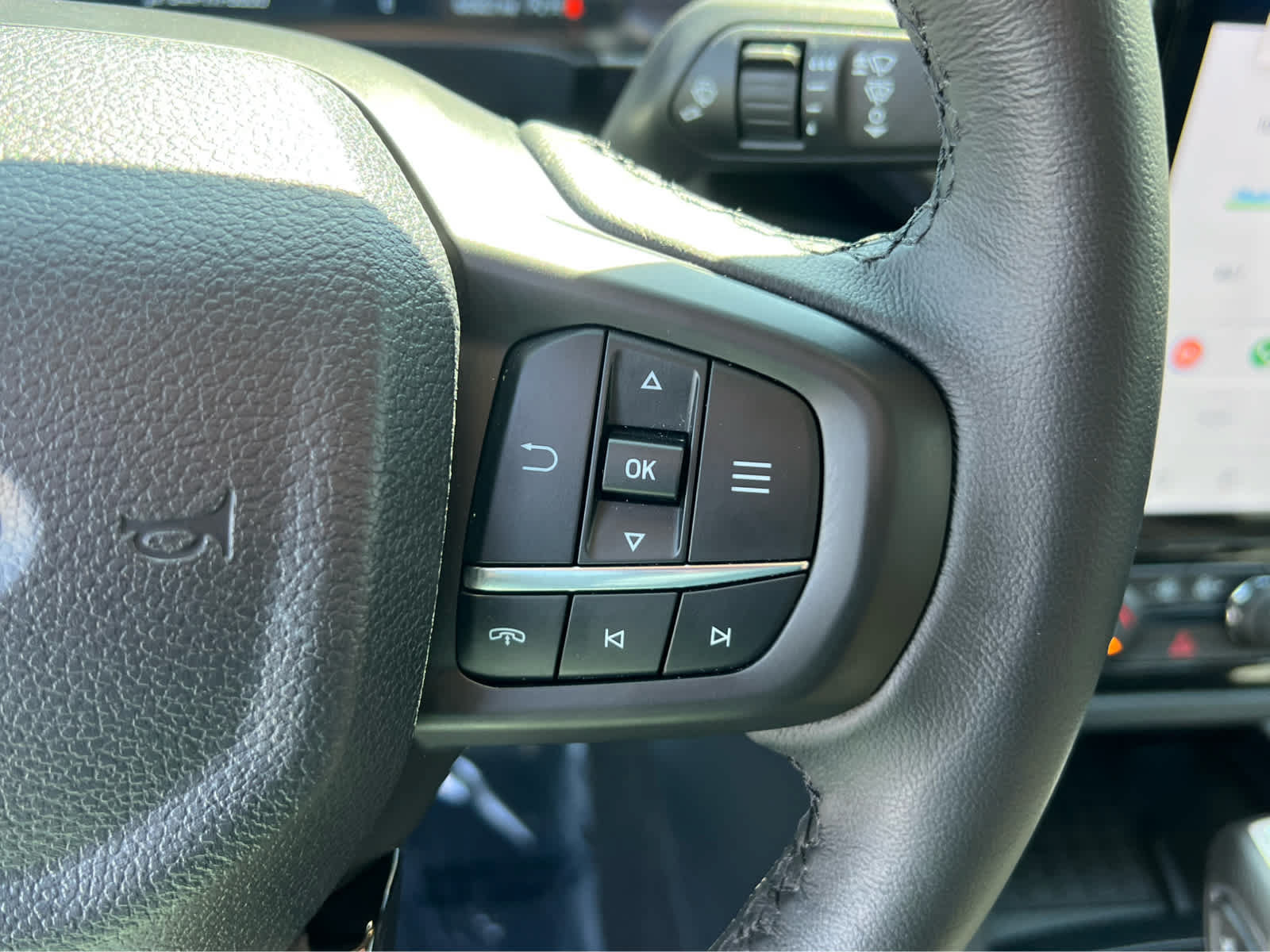 Certified 2025 Ford Ranger Lariat w/ FX4 Off-Road Package AWD/4WD image 33