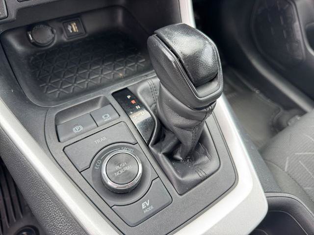 Used 2024 Toyota RAV4 XLE AWD/4WD image 23