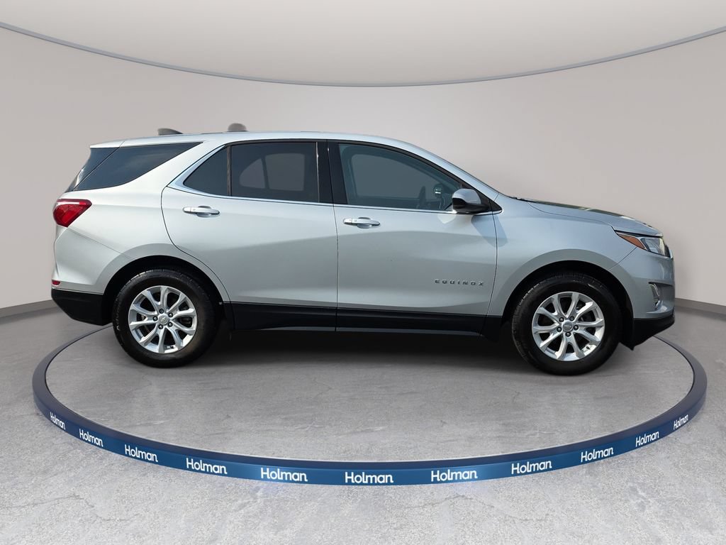 Used 2019 Chevrolet Equinox LT w/ LPO, Floor Liner Package FWD image 4