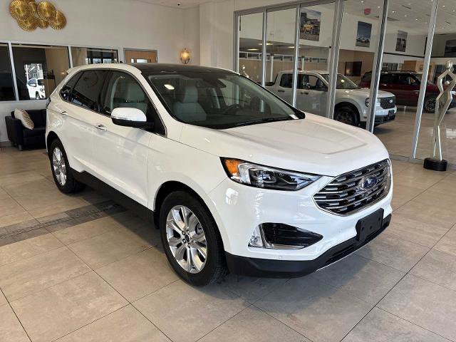 Certified 2022 Ford Edge Titanium w/ Equipment Group 301A image 1