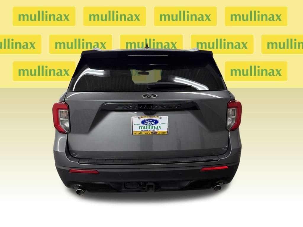 Certified 2023 Ford Explorer ST-Line w/ Class IV Trailer Tow Package image 4