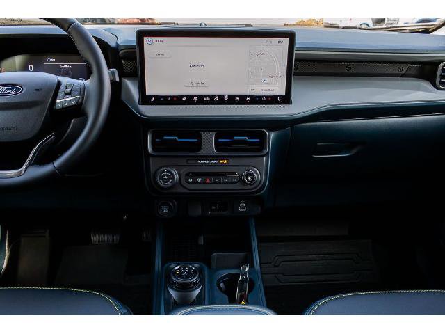 Certified 2025 Ford Maverick Lobo AWD/4WD image 14
