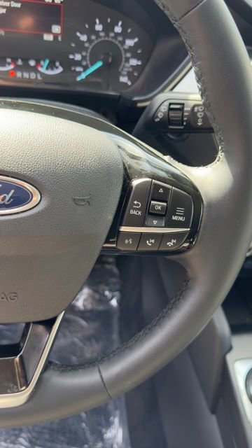 Certified 2022 Ford Escape SE w/ SE Sport Appearance Package AWD/4WD image 10