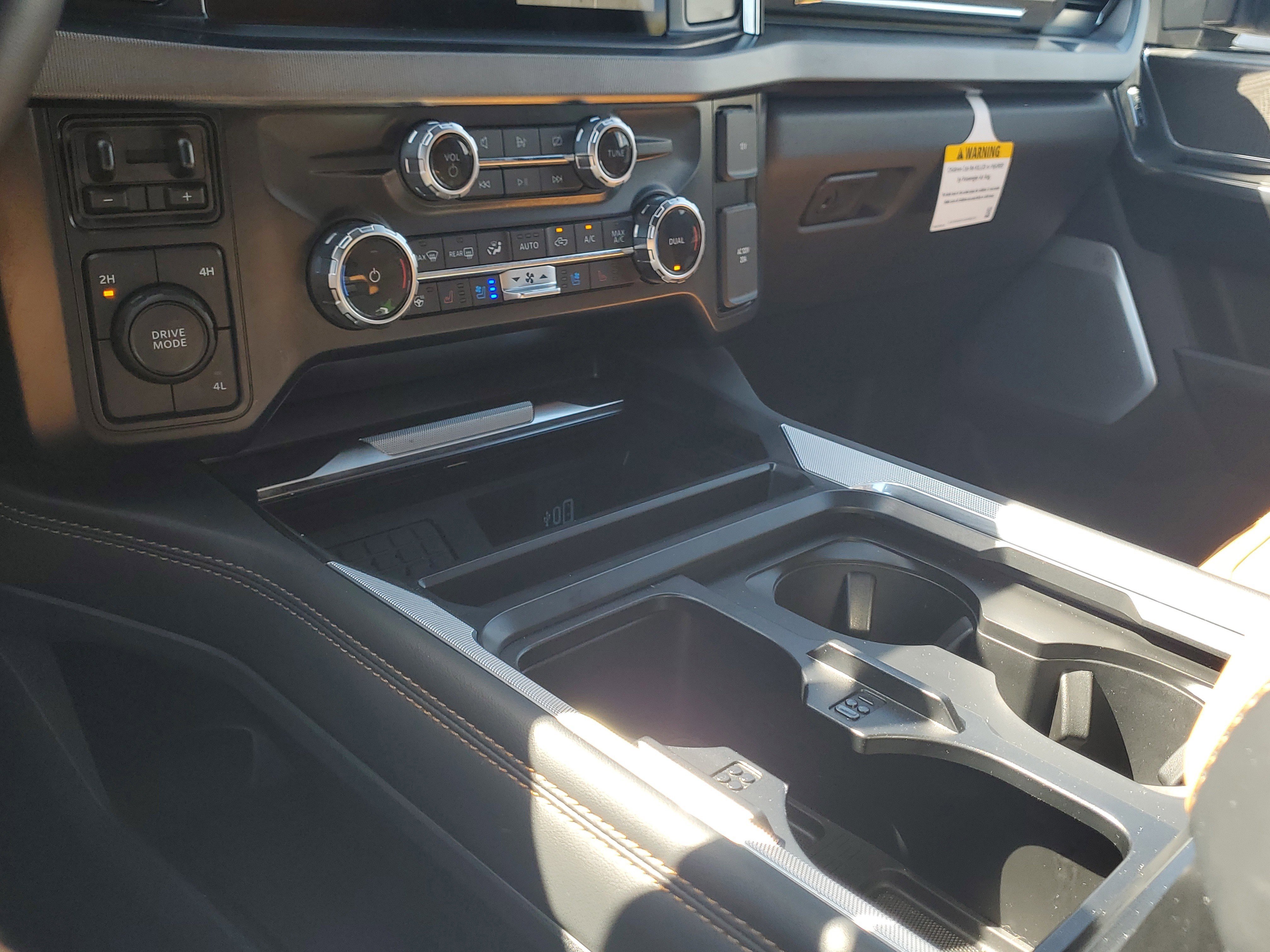 Certified 2023 Ford F250 Platinum image 27