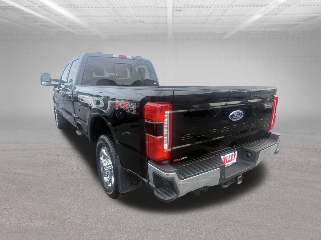 Certified 2025 Ford F350 Lariat w/ Lariat Ultimate Package AWD/4WD image 10