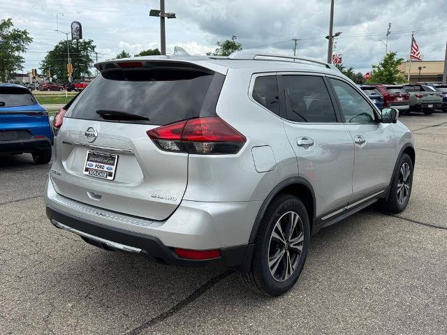 Used 2018 Nissan Rogue SL w/ Premium Package AWD/4WD image 5