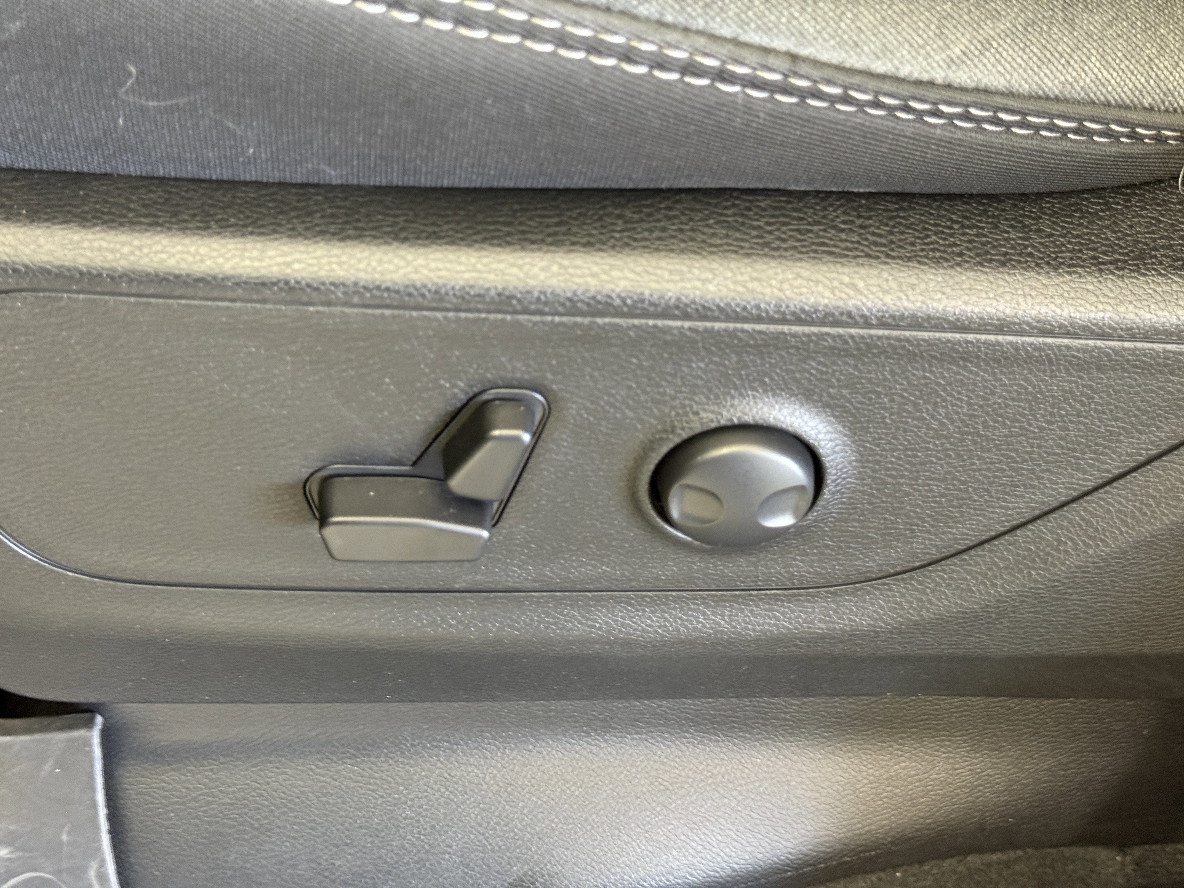 Used 2023 RAM 1500 Big Horn image 18