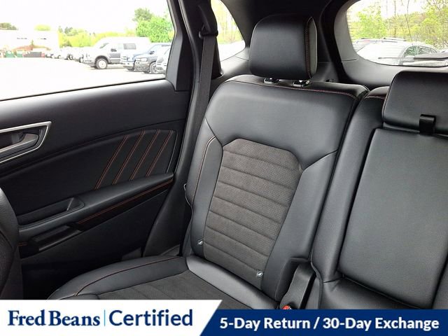 Certified 2024 Ford Edge ST-Line AWD/4WD image 19