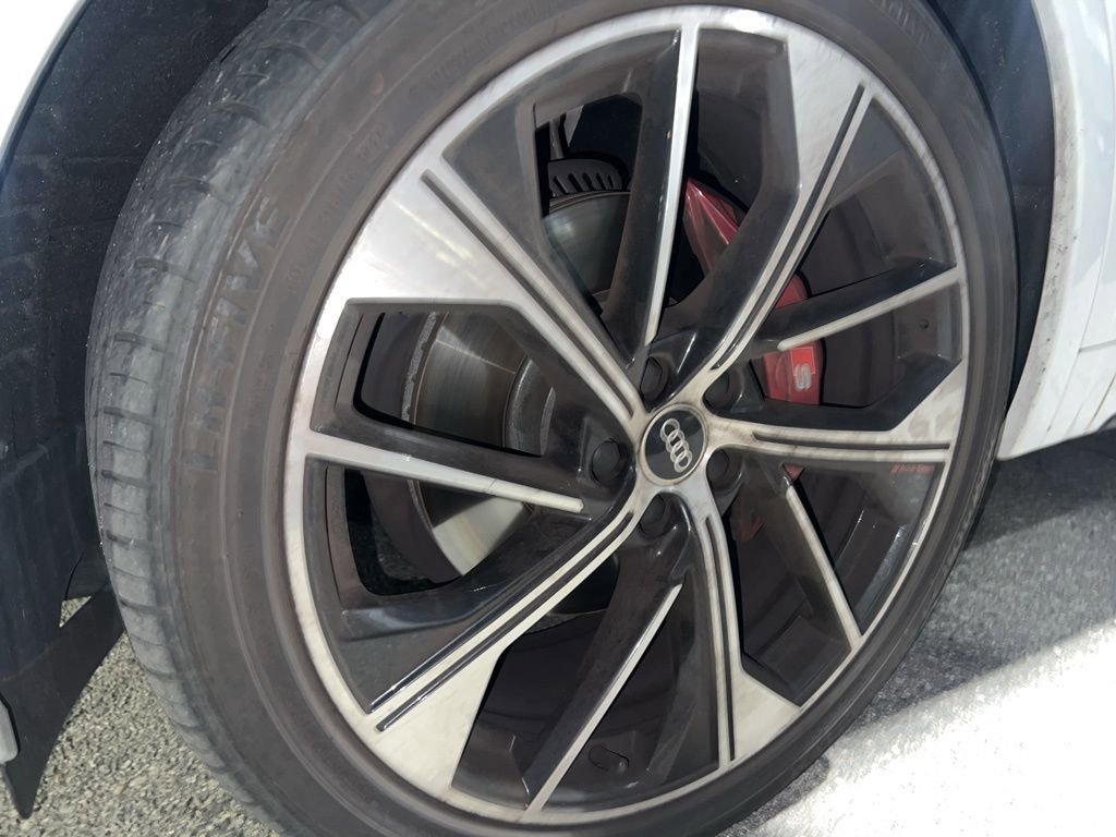 Used 2022 Audi SQ5 Prestige w/ Prestige Package image 17