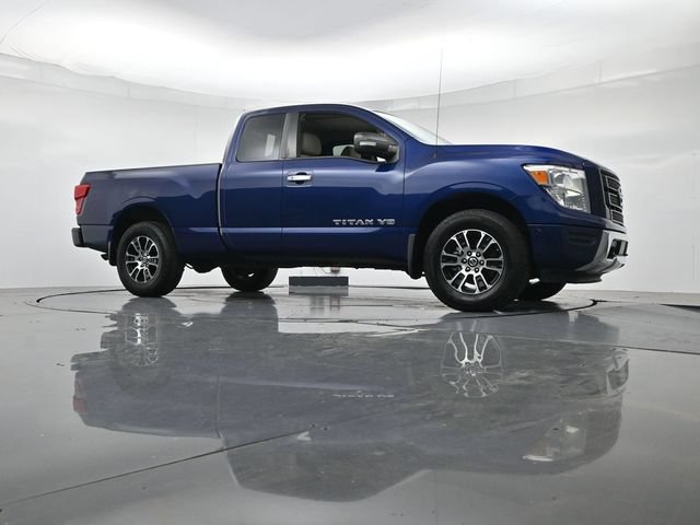 Used 2020 Nissan Titan SV w/ SV Convenience Package AWD/4WD image 35