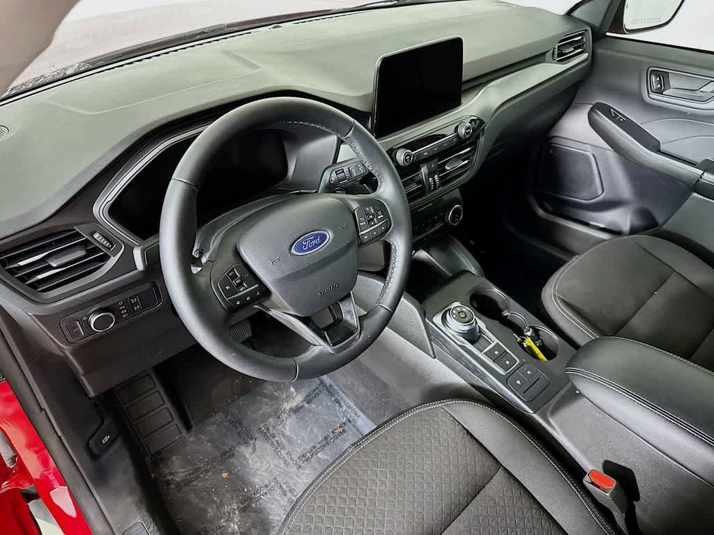 Certified 2024 Ford Escape Active FWD image 9