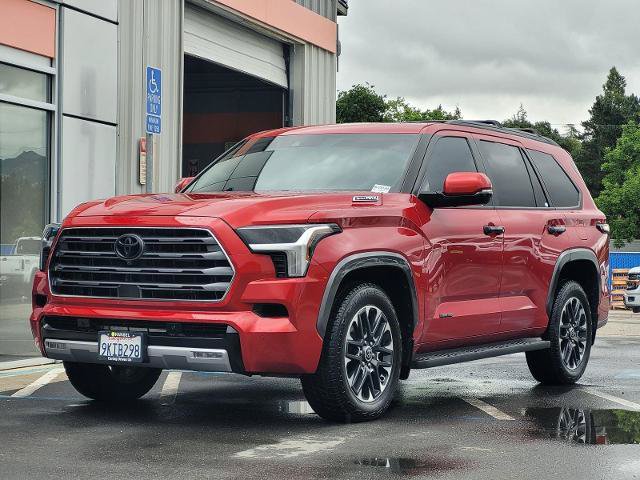 Used 2024 Toyota Sequoia Limited AWD/4WD image 9