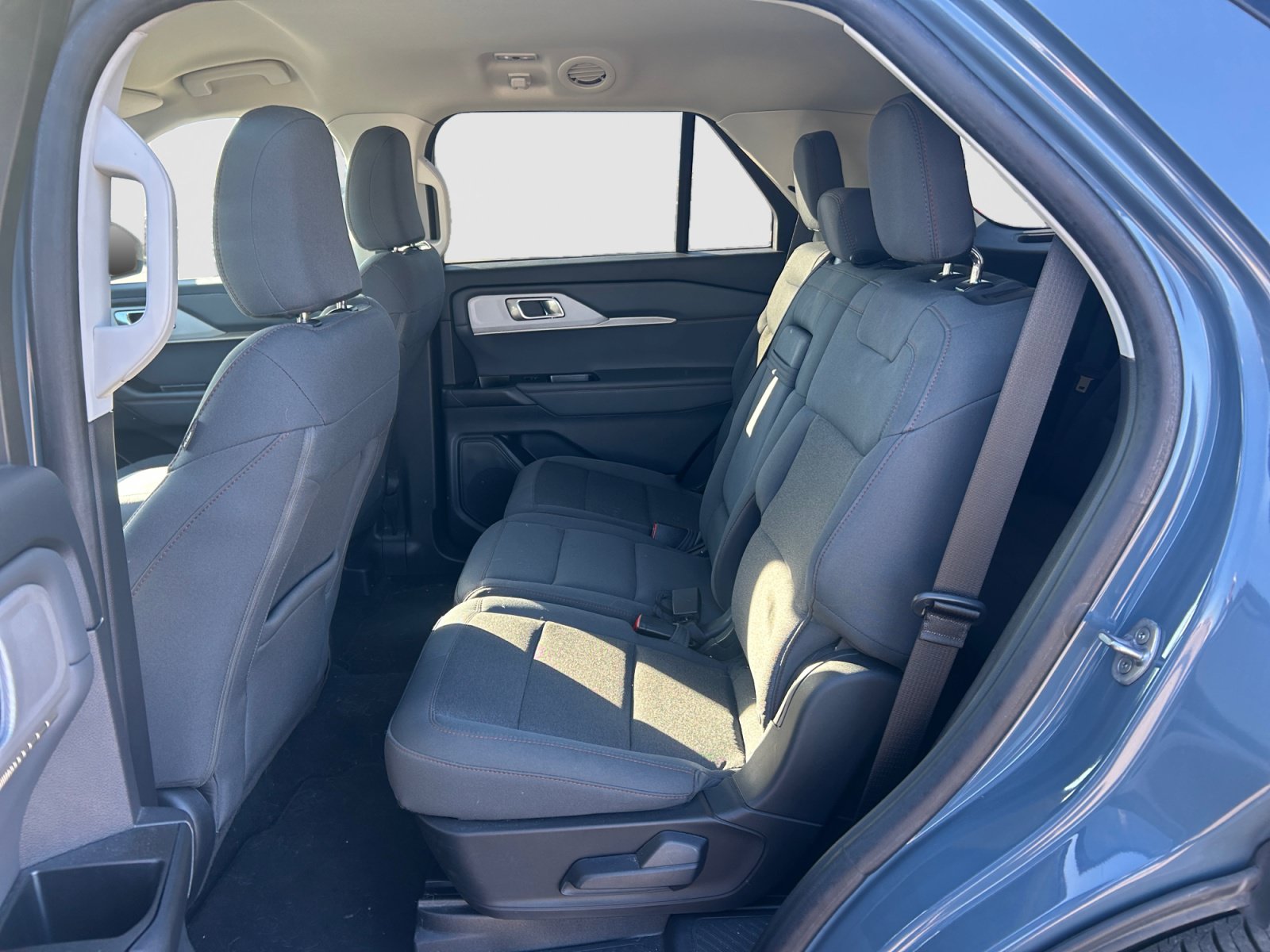 Certified 2025 Ford Explorer Active RWD image 20