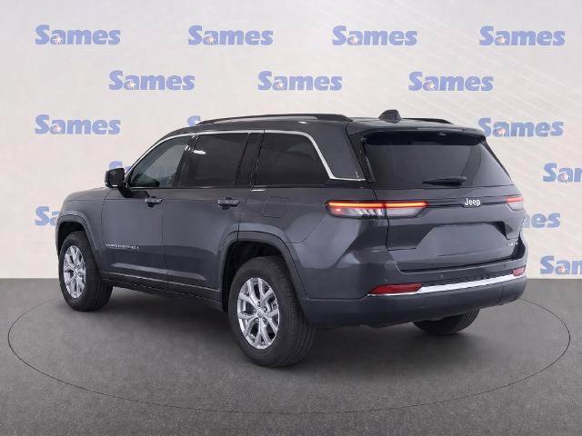 Used 2023 Jeep Grand Cherokee Limited RWD image 4