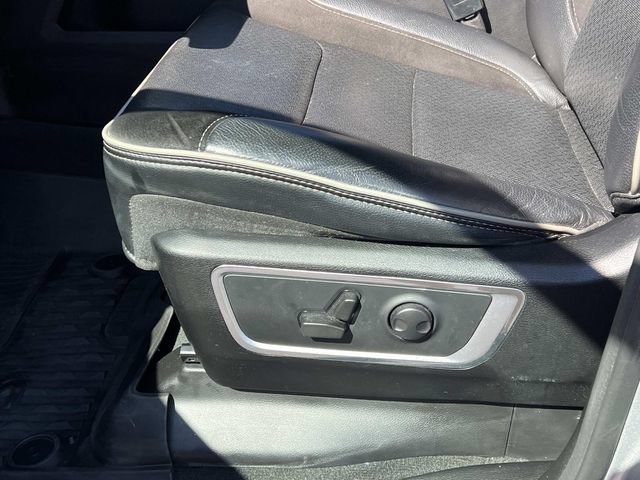Used 2022 RAM 1500 Laramie AWD/4WD image 18