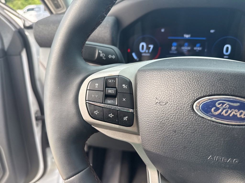 Certified 2026 Ford Explorer Active w/ Active Comfort Package RWD image 14