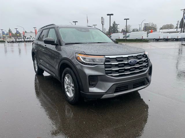Certified 2025 Ford Explorer Active AWD/4WD image 10