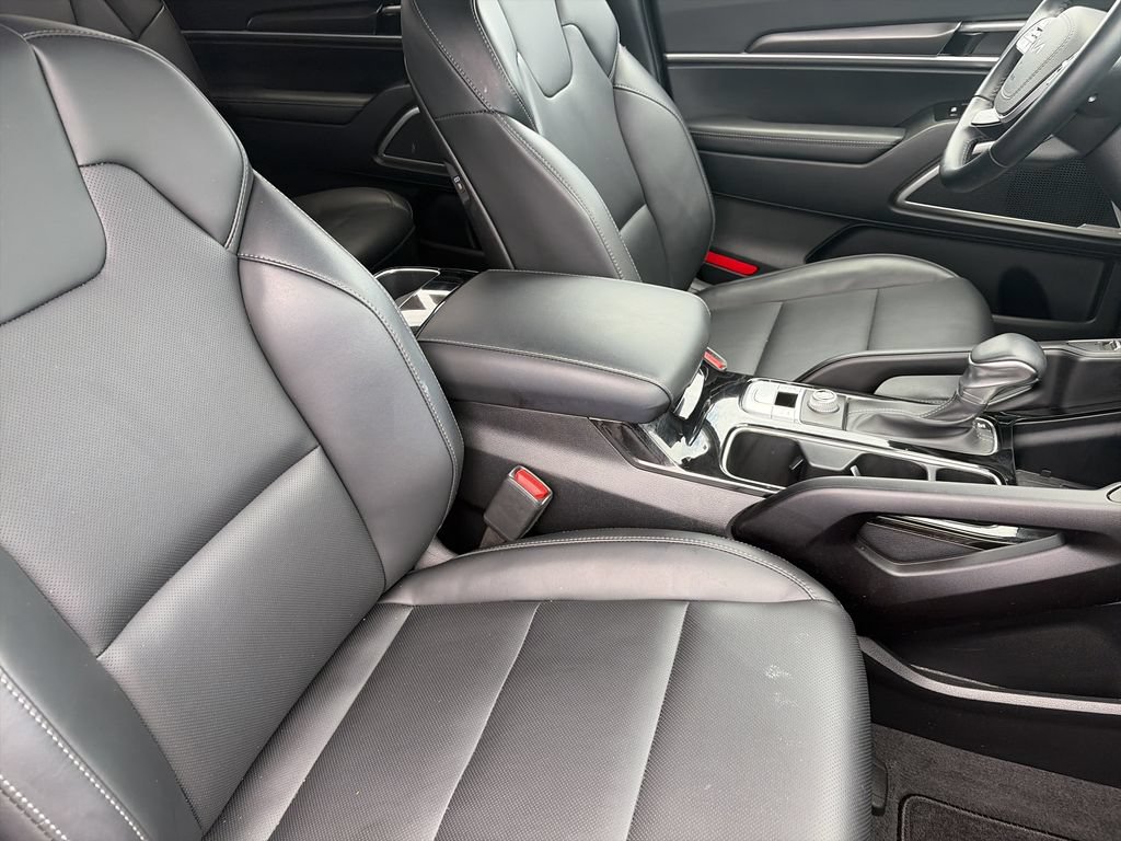 Used 2025 Kia Telluride S FWD image 37