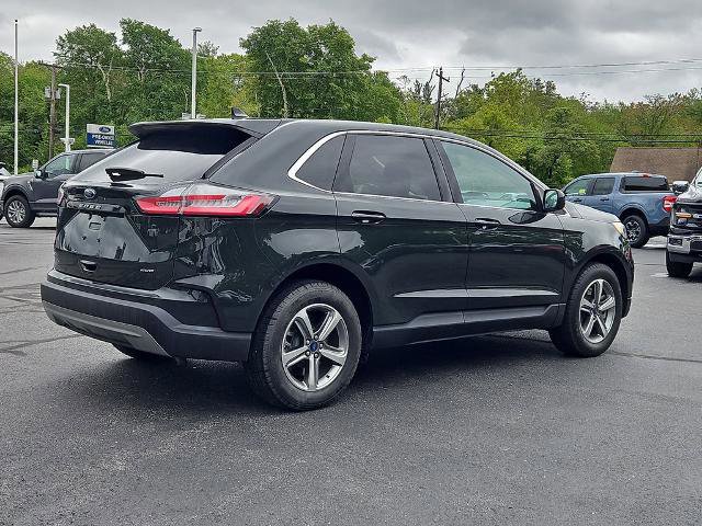Certified 2022 Ford Edge SEL w/ Convenience Package image 4