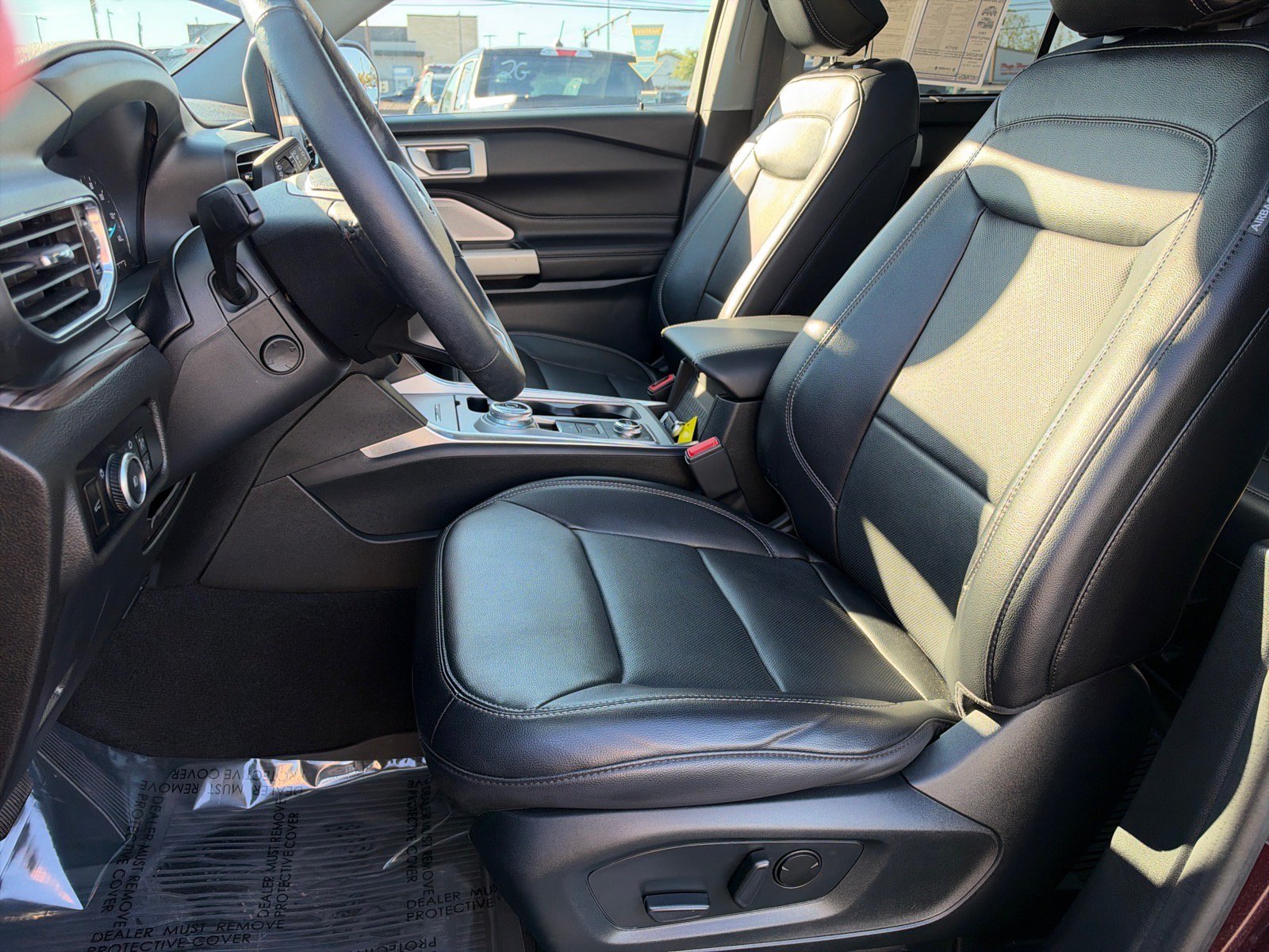 Certified 2023 Ford Explorer Limited w/ Limited Technology Package AWD/4WD image 8