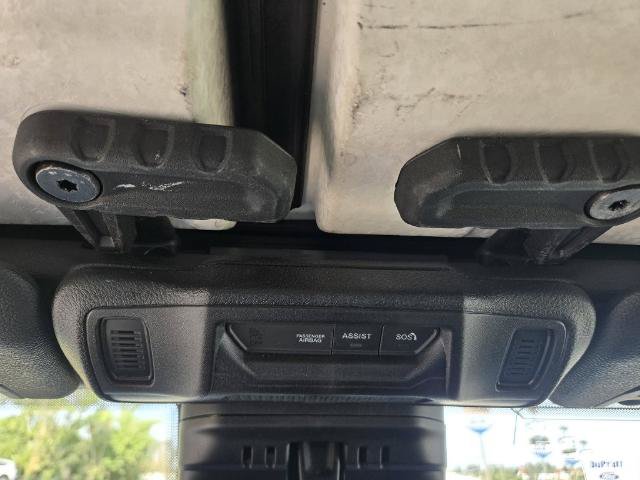 Used 2024 Jeep Wrangler Unlimited Sahara AWD/4WD image 21