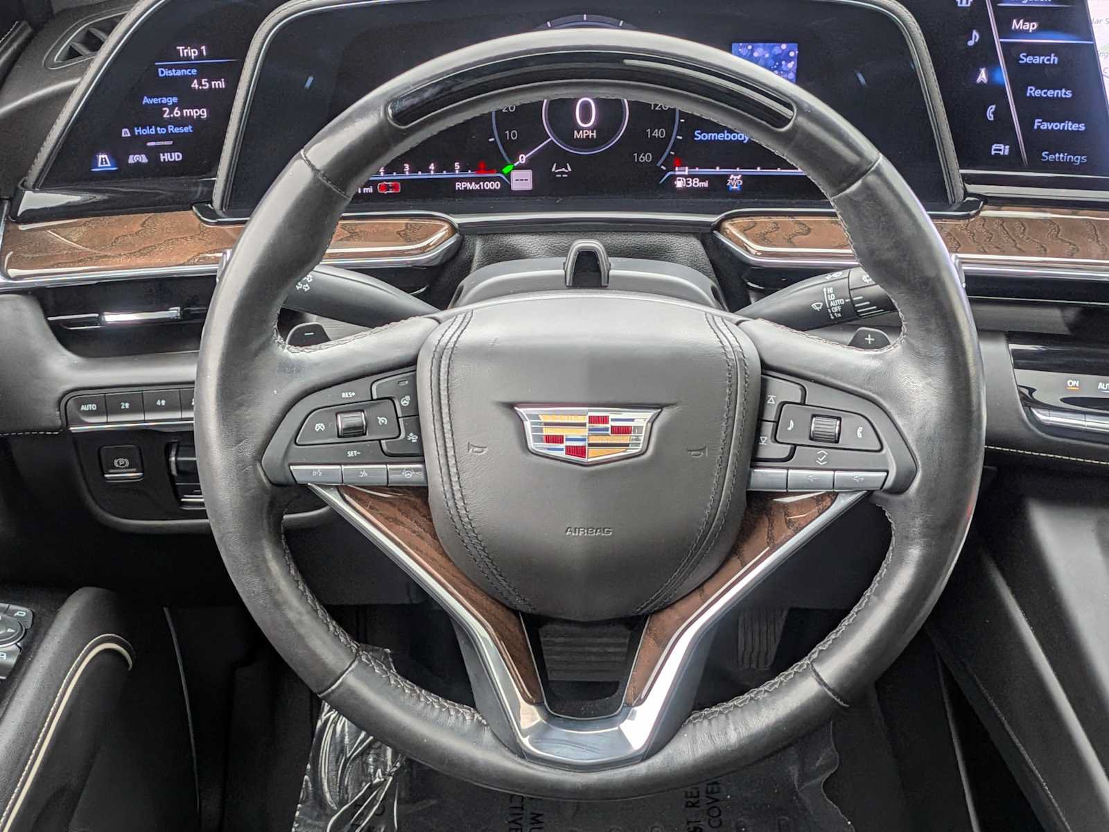 Used 2023 Cadillac Escalade Premium Luxury Platinum w/ LPO, Radiant Package AWD/4WD image 24