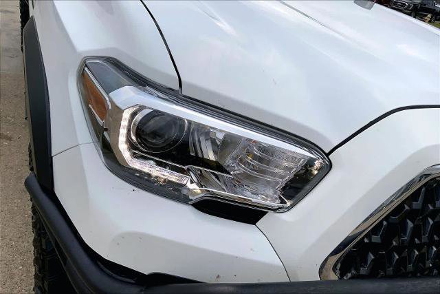 Used 2019 Toyota Tacoma TRD Off-Road image 27