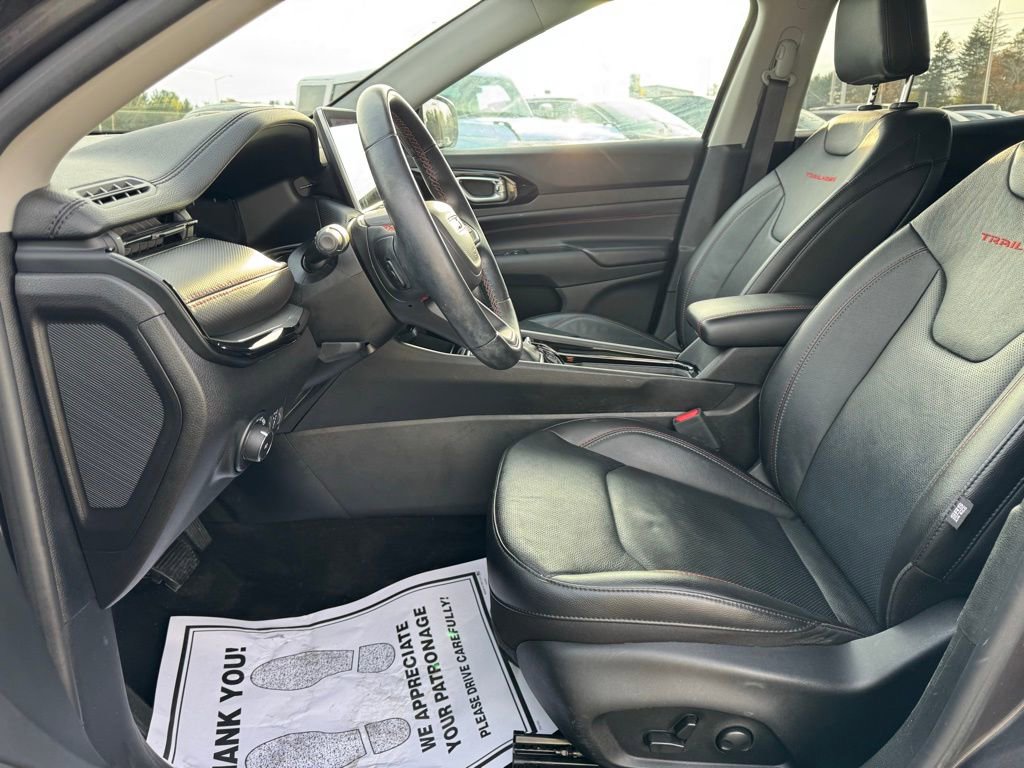 Used 2022 Jeep Compass Trailhawk w/ Trailhawk Elite Group image 12