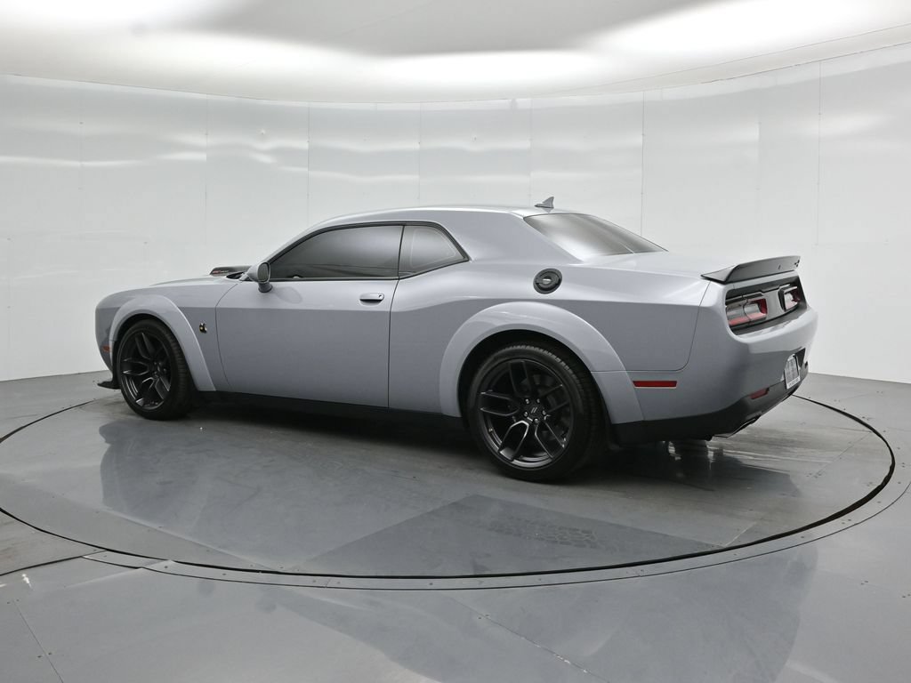 Used 2021 Dodge Challenger R/T Scat Pack RWD image 6