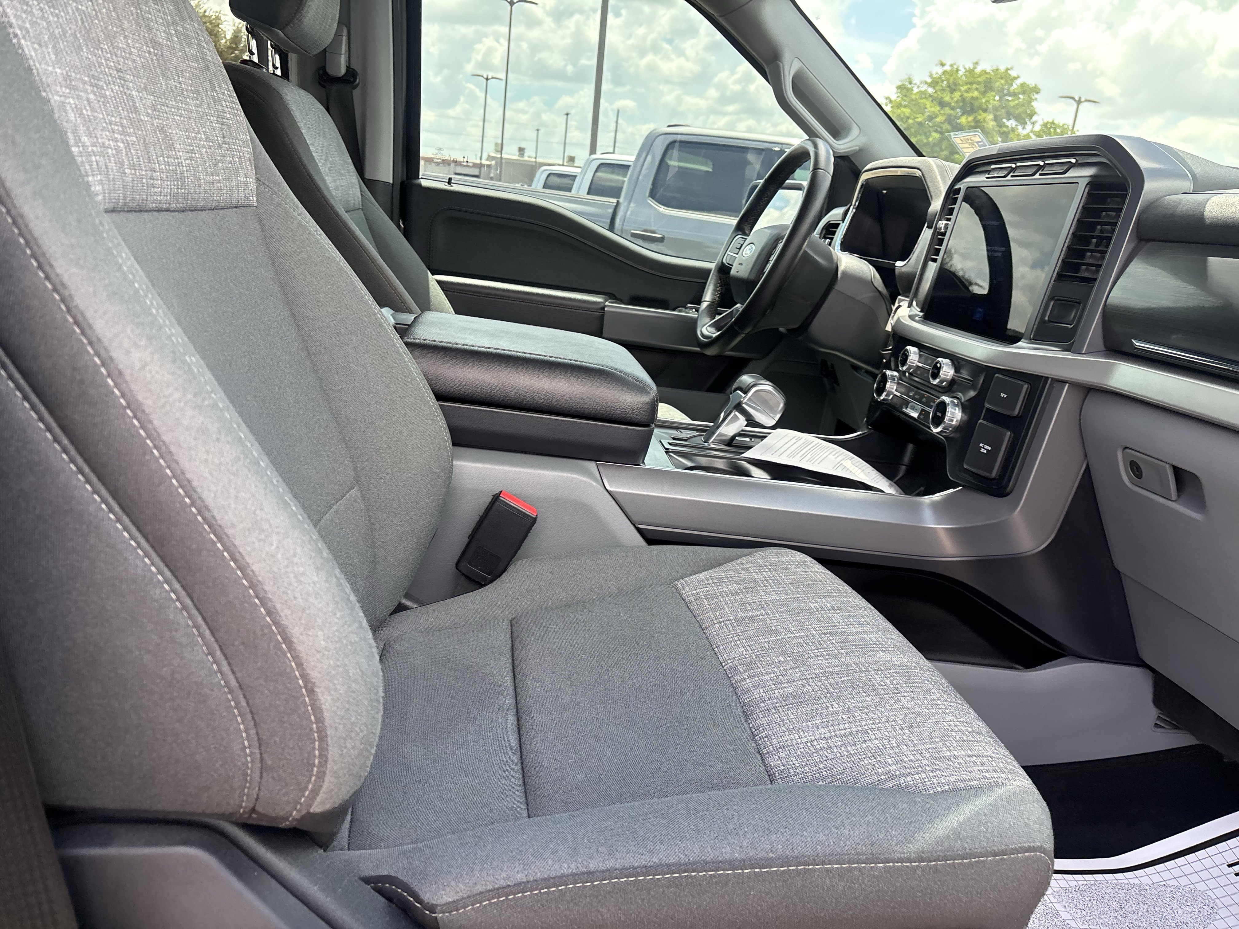 Certified 2023 Ford F150 Lightning XLT AWD/4WD image 25