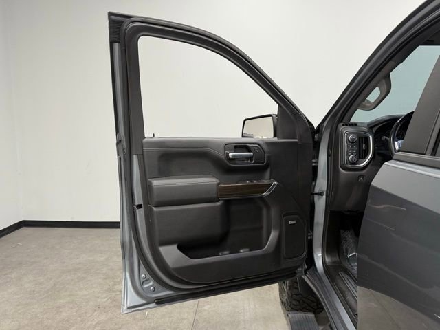 Used 2021 Chevrolet Silverado 1500 LT Trail Boss w/ Convenience Package II image 14