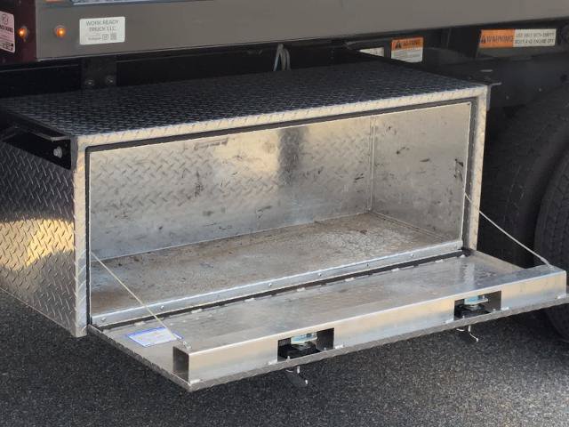 Certified 2024 Ford F550 4x4 Regular Cab Super Duty image 8