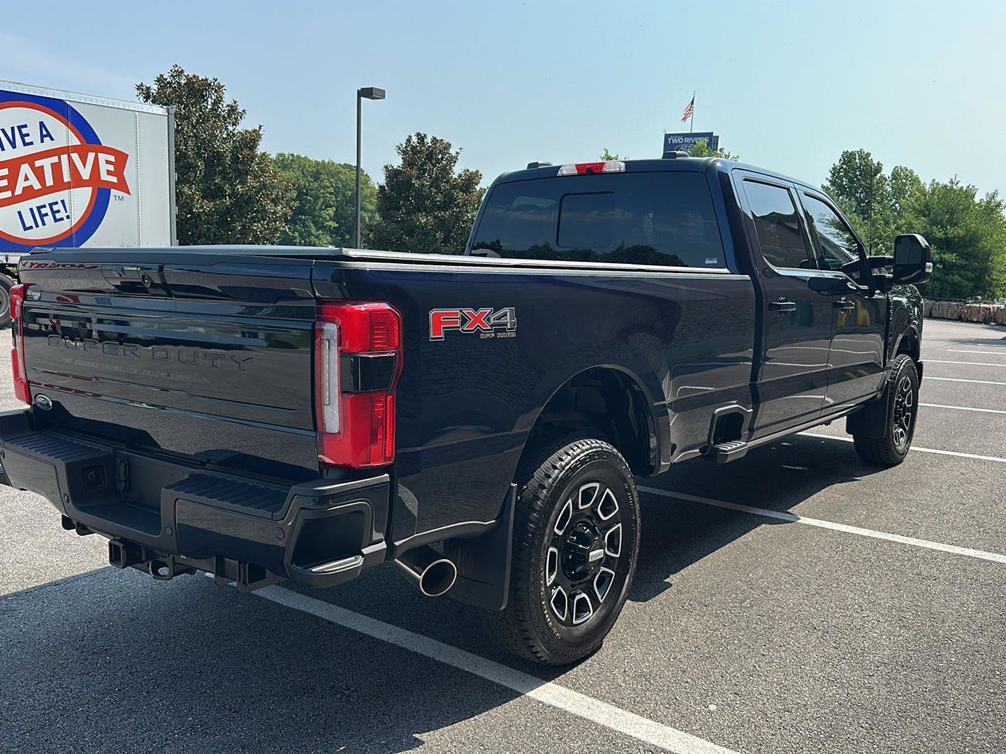 Certified 2025 Ford F350 Platinum AWD/4WD image 5