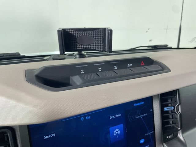 Certified 2024 Ford Bronco Wildtrak AWD/4WD image 8