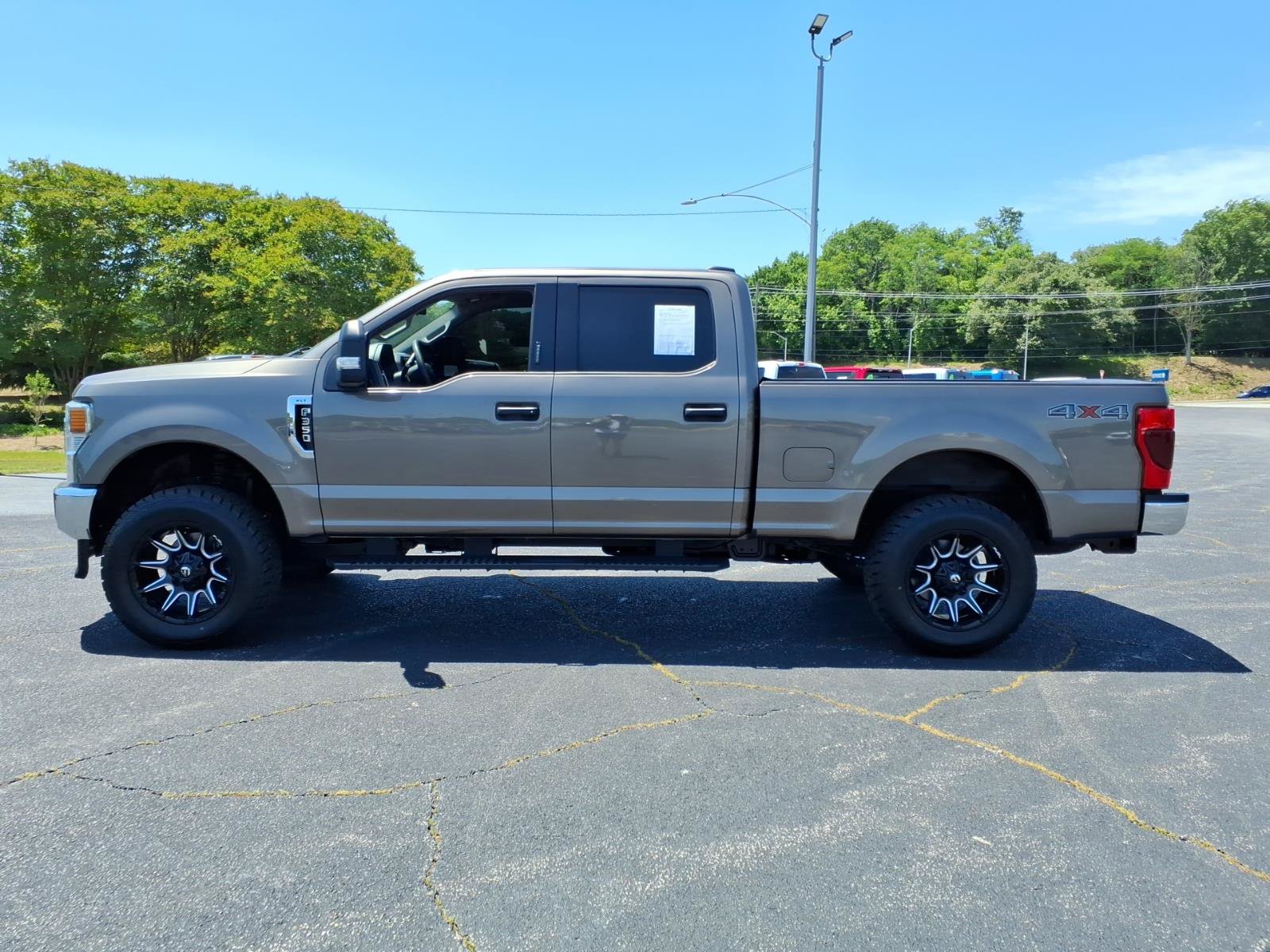 Certified 2022 Ford F350 XLT w/ XLT Value Package AWD/4WD image 5
