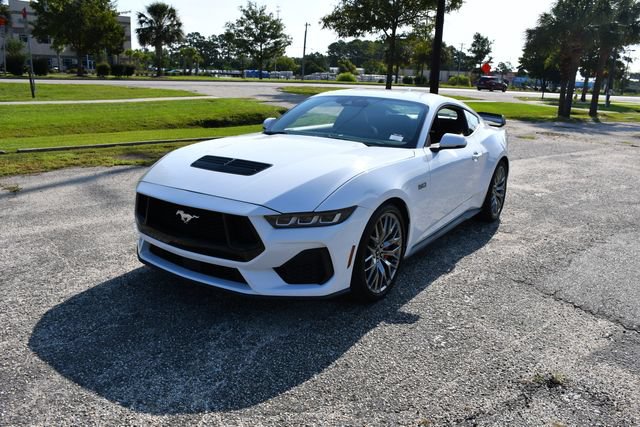 Certified 2024 Ford Mustang GT Premium RWD image 7
