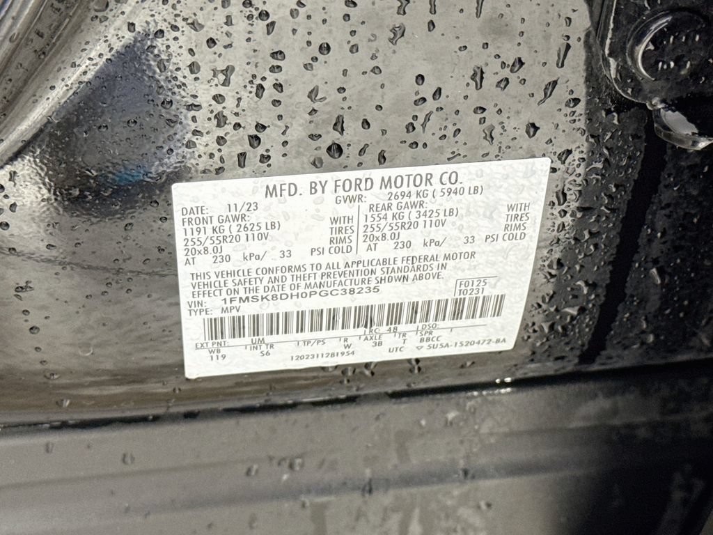 Certified 2023 Ford Explorer XLT w/ Equipment Group 202A AWD/4WD image 35