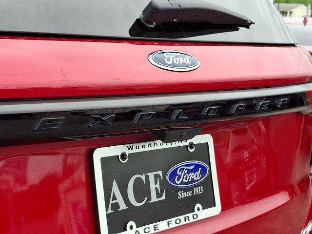 Certified 2025 Ford Explorer ST-Line AWD/4WD image 30