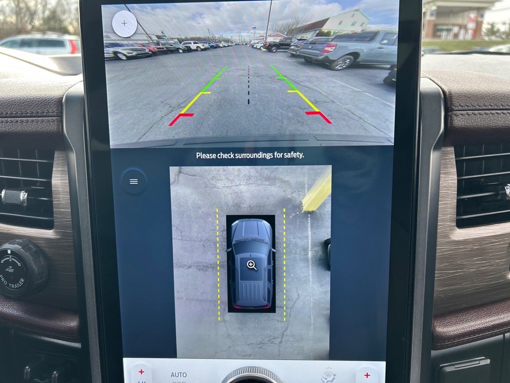 Certified 2023 Ford Expedition Limited image 34