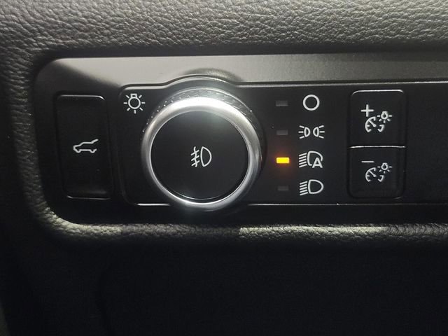 Certified 2023 Ford Explorer XLT w/ Equipment Group 202A image 34