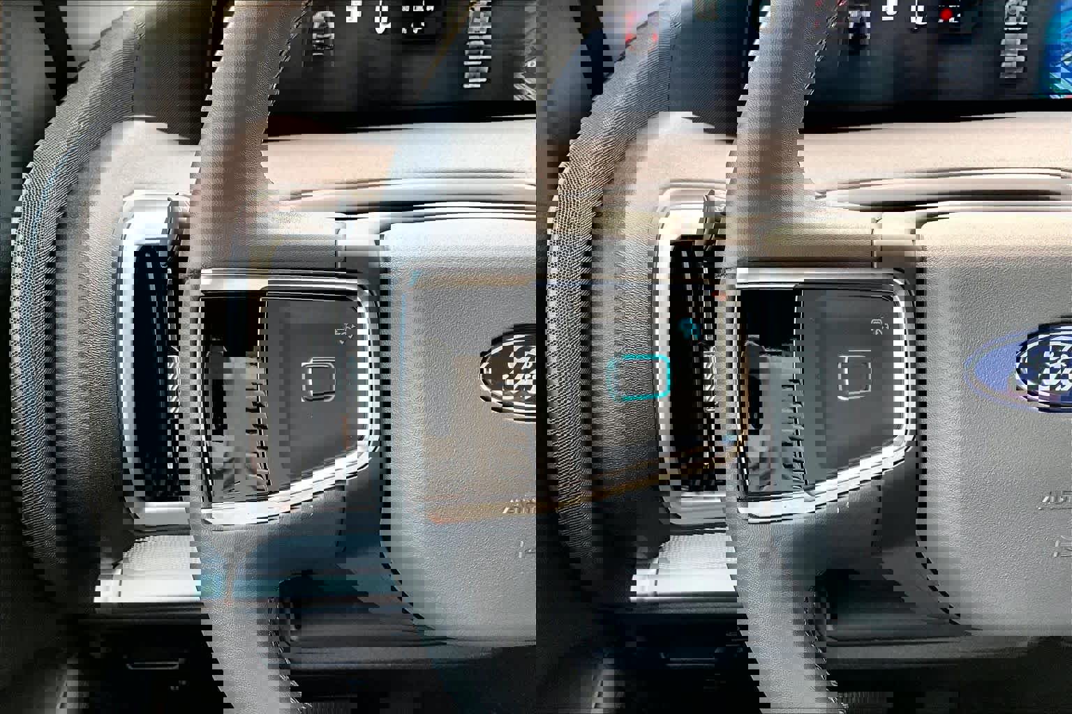 Certified 2025 Ford Expedition Max Active image 24