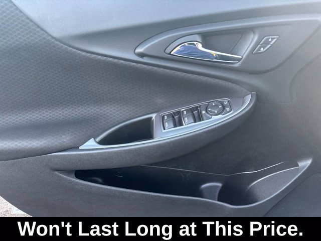 Used 2021 Chevrolet Malibu RS FWD image 12