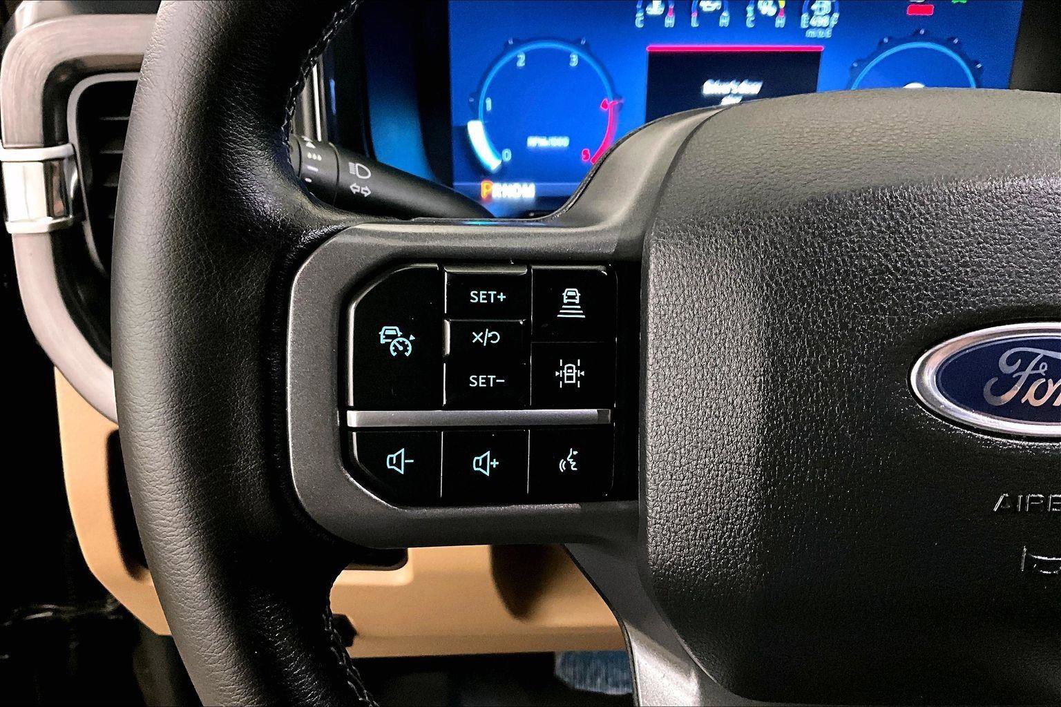 Certified 2025 Ford F250 Lariat w/ Lariat Ultimate Package image 17