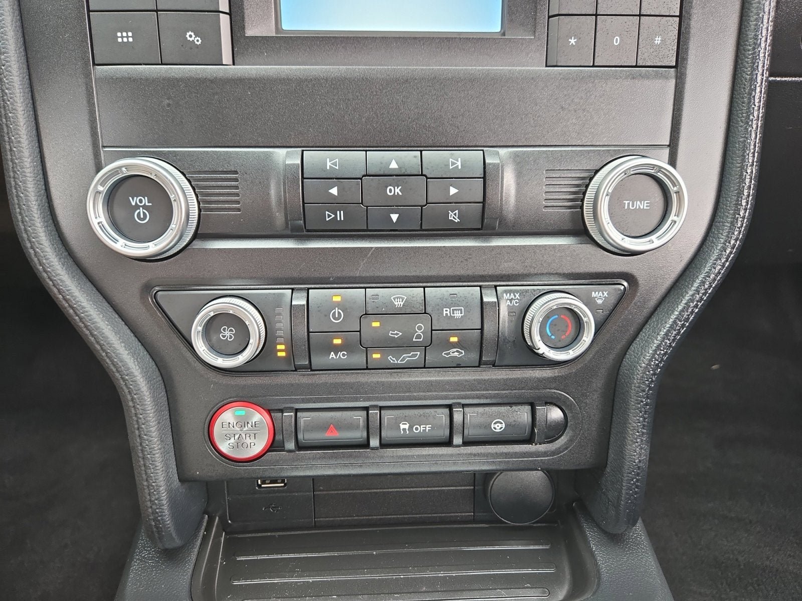 Certified 2023 Ford Mustang Coupe RWD image 19