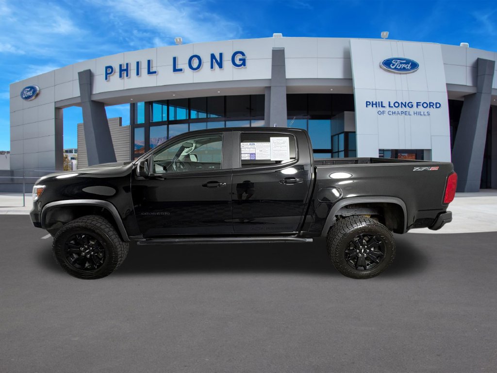 Used 2022 Chevrolet Colorado ZR2 w/ ZR2 Midnight Special Edition AWD/4WD image 2